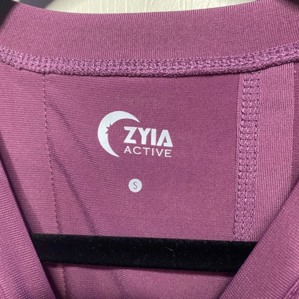 Tank - Picture 3 of 3